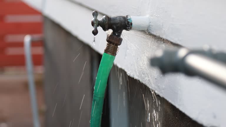 Best Custom Trim and Detailing for Siding  in Charter Oak, CA